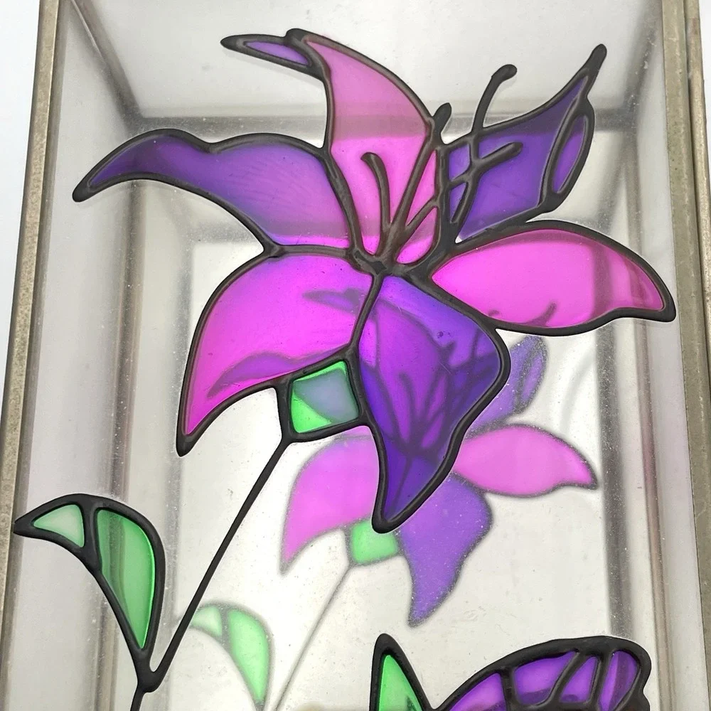 Vintage Taiwan Stained Glass Jewelry Trinket Box Frosted Glass Purple Lily
